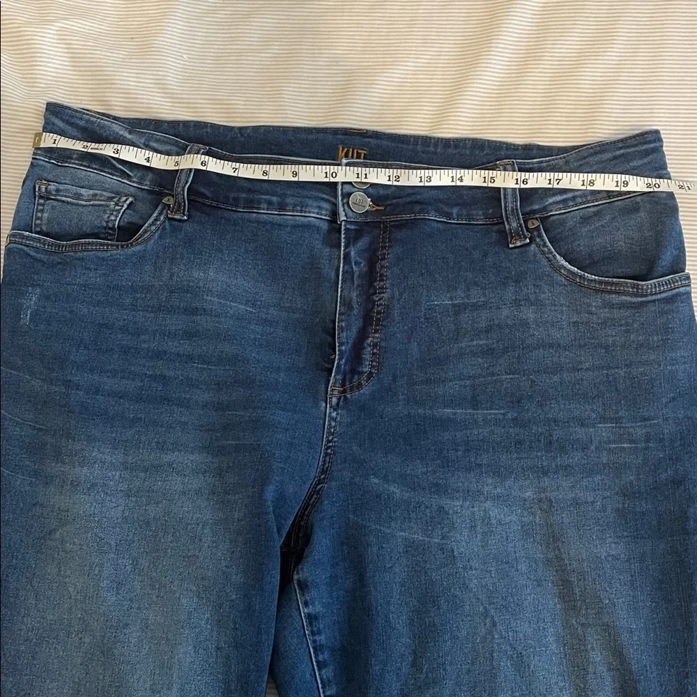 Kut from the Kloth Dark Wash Fab Ab Crop Straight Leg Jeans 18W - Picture 7 of 8